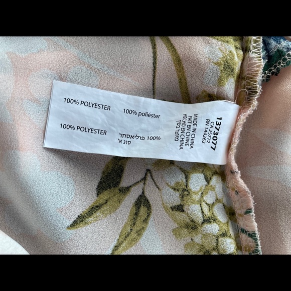 🌻FAUX WRAP TUNIC - Picture 8 of 8